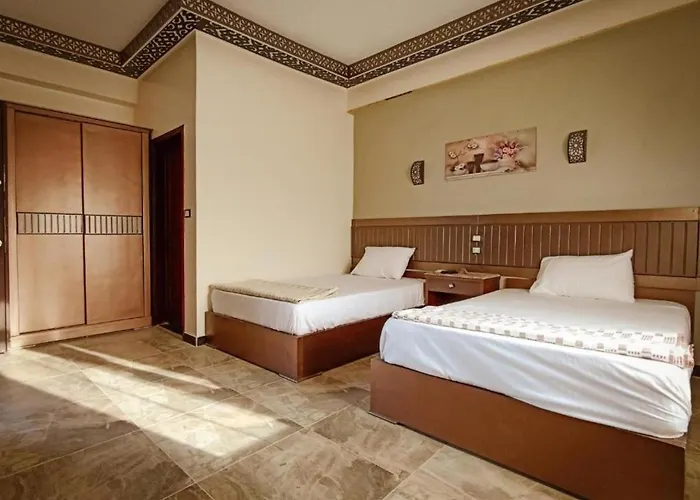 Room In Condo - Double Room In Dahab Motel, Cozy New Room Walking Distance To The Beach Dahab
